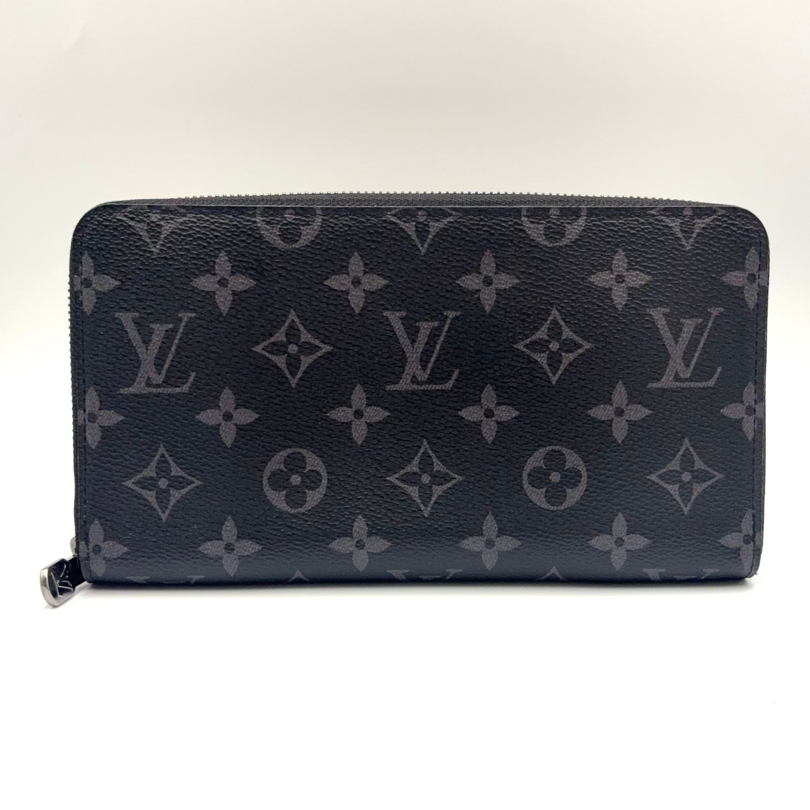 【新着】LOUIS VUITTON ジッピーオーガナイザー NM モノグラムエクリプス 長財布 RFID対応 レザー、PVC ブラック 長財布 シルバー M82081 56,100円