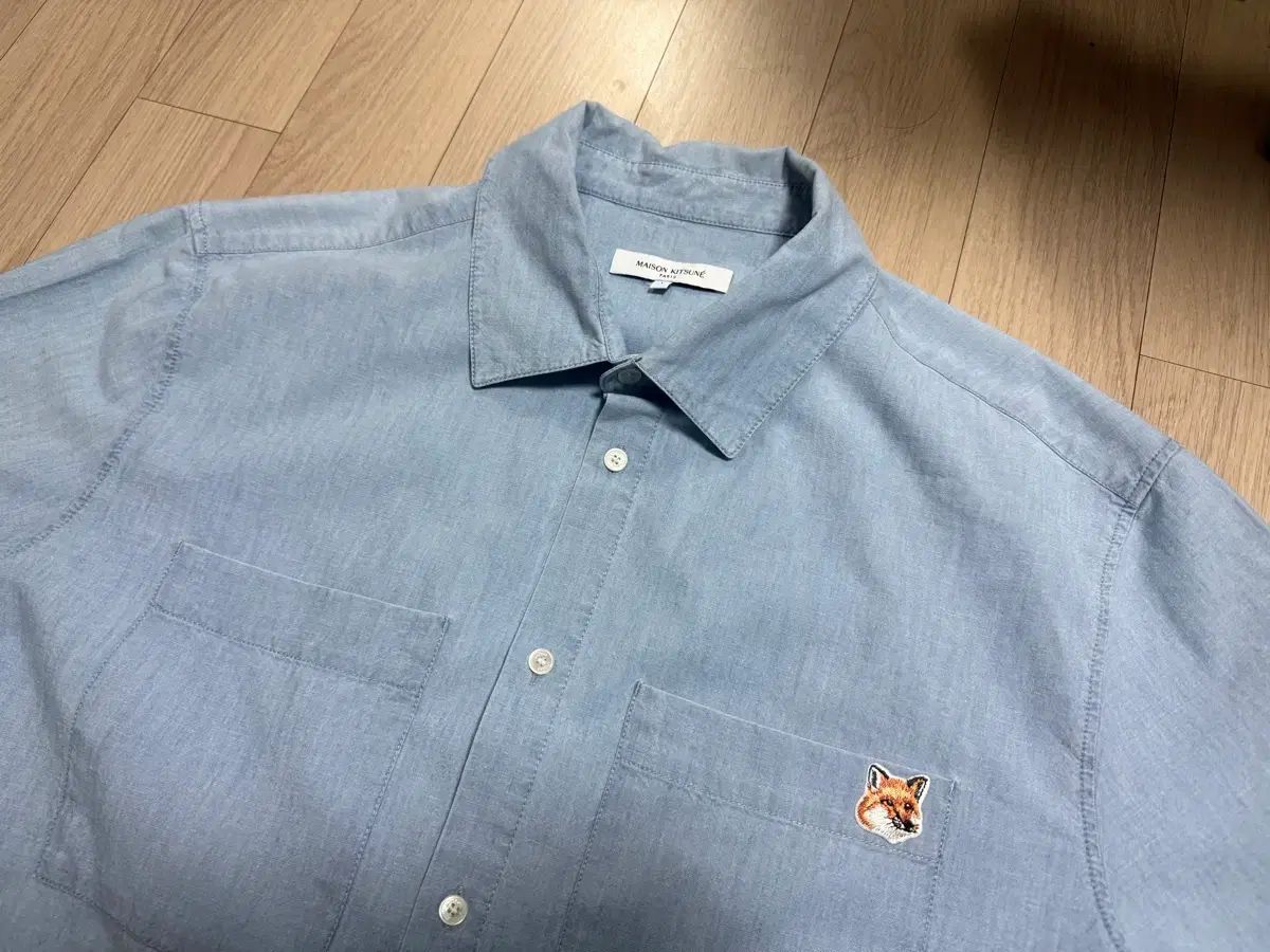 メゾンキツネ(Maison Kitsuné) オーバーサイズ シャンブレー シャツ L