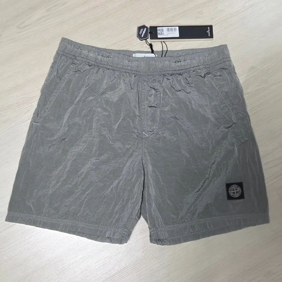 STONE ISLAND ストーンアイランド ナイロンメタル スイミング ハーフパンツ M