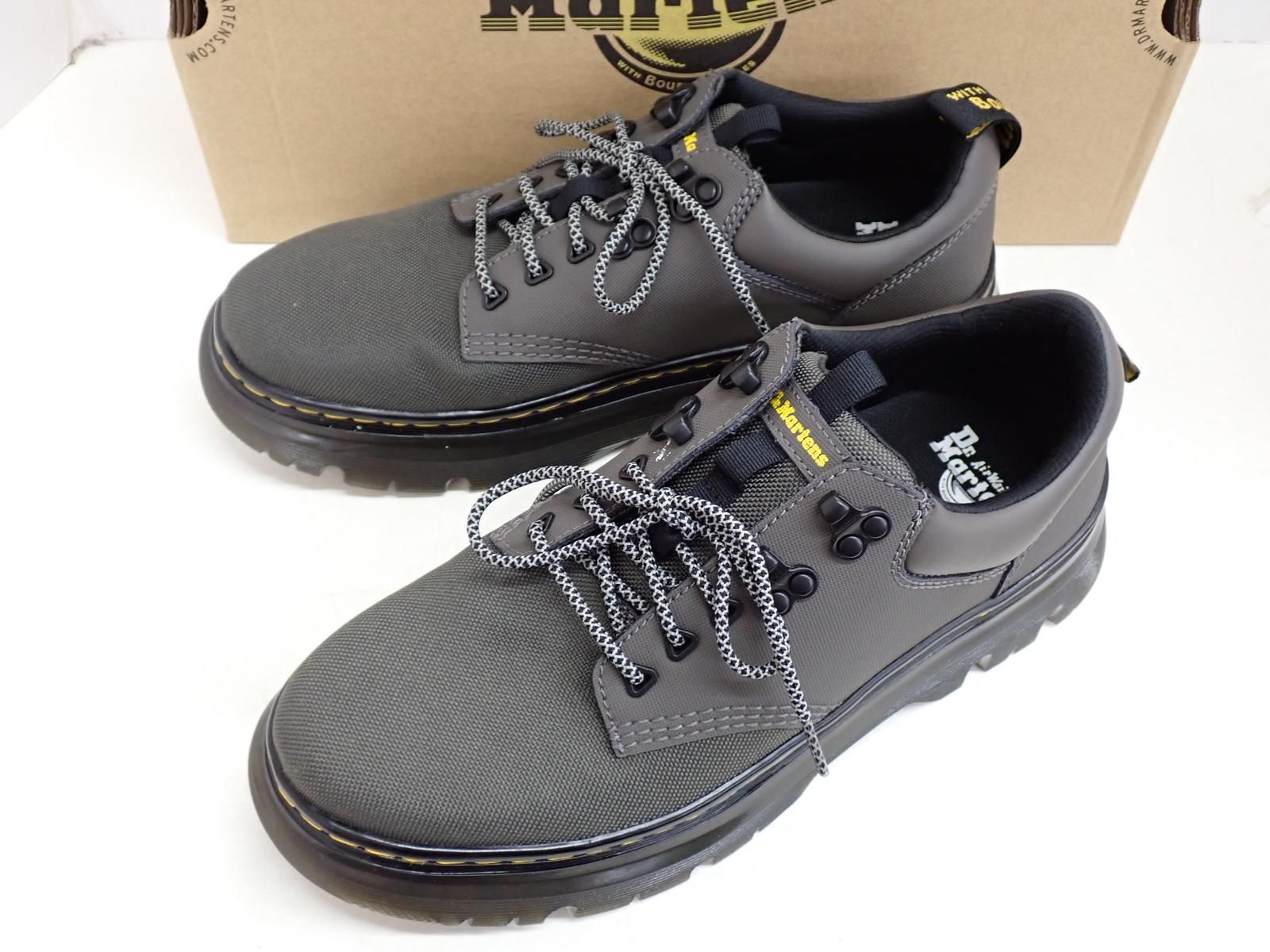 ★9263☆Dr.Martens ドクターマーチン TARIK LO タリック ロー 27390029 スニーカー レースアップシューズ　美品　UK9