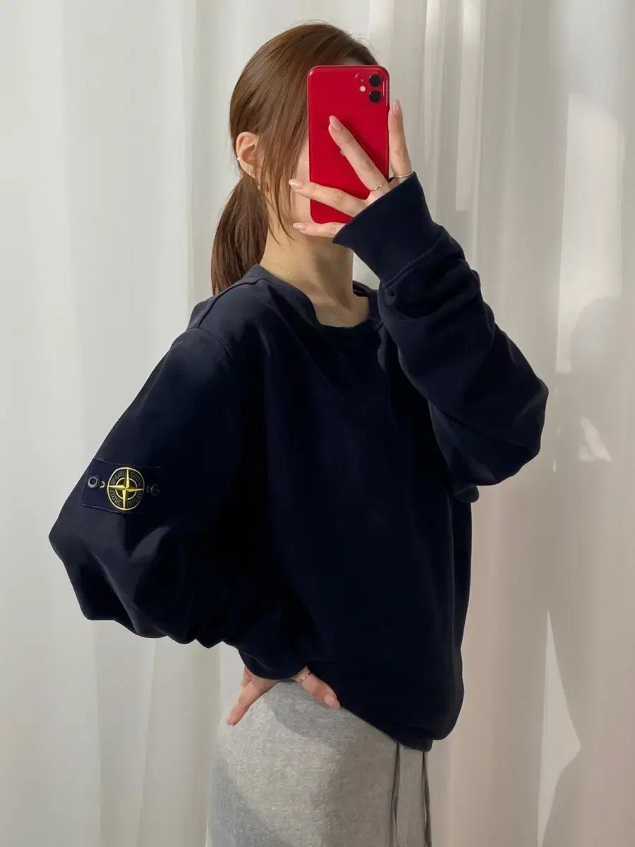 STONE ISLAND ストーンアイランド ブラック スウェット