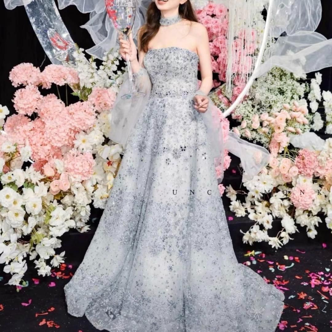 きらめくビジュー付きロングドレス パーティー・ステージ・撮影用 きらめくビジュー付きロングドレス パーティー・ステージ・撮影用