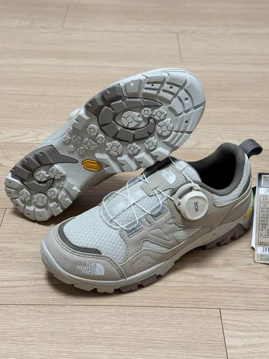 THE NORTH FACE ザノースフェイス キッズ サン(SAN) 登山靴 230mm 6,943円