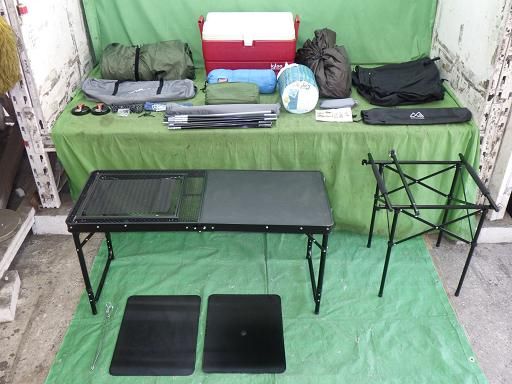 【中古】キャンプ用品 テーブル 寝袋 テント等 セット