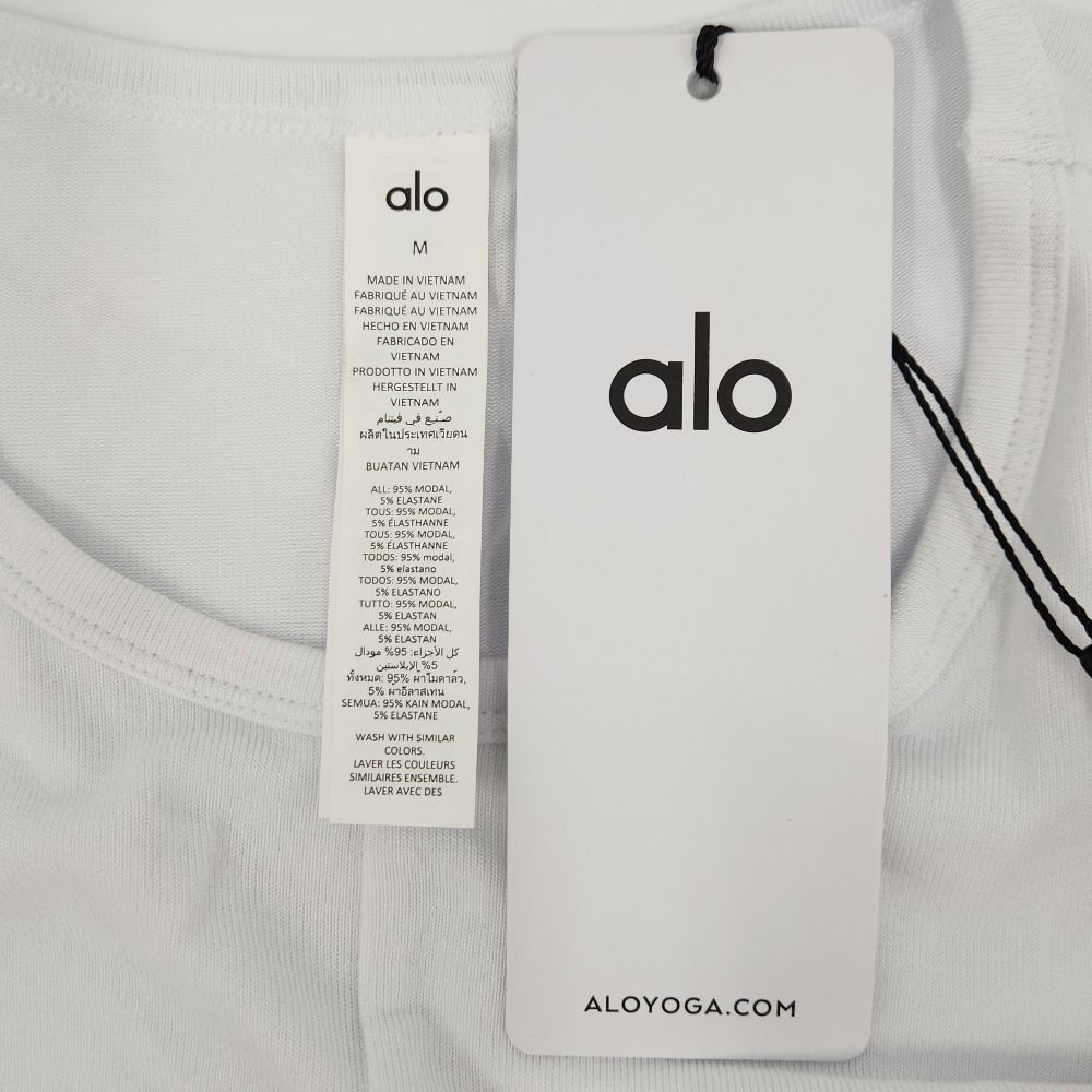 未使用 Alo Yoga COVER LONG SLEEVE TOP 長袖 カットソー ヨガウェア