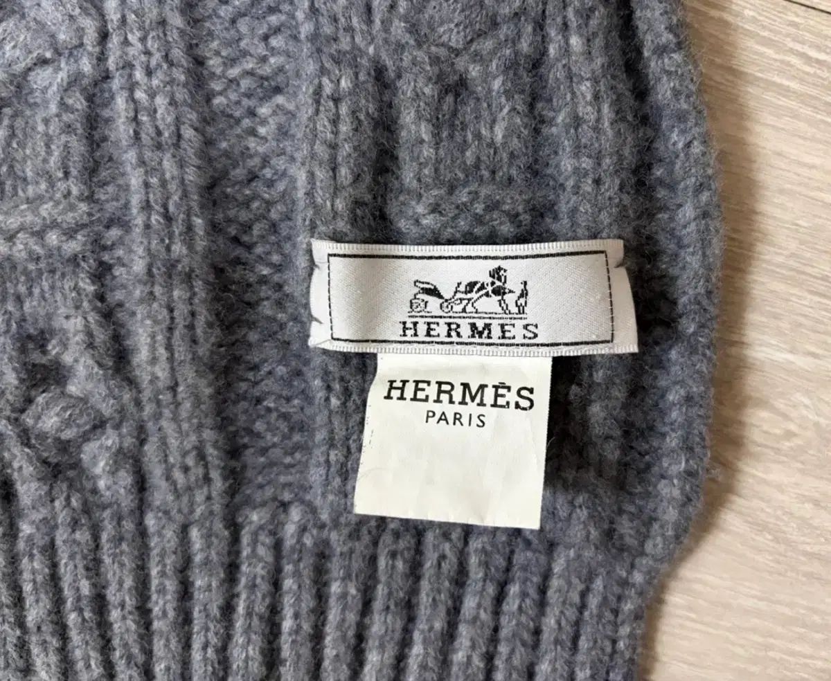 （正規品） エルメス マフラー 45,862円