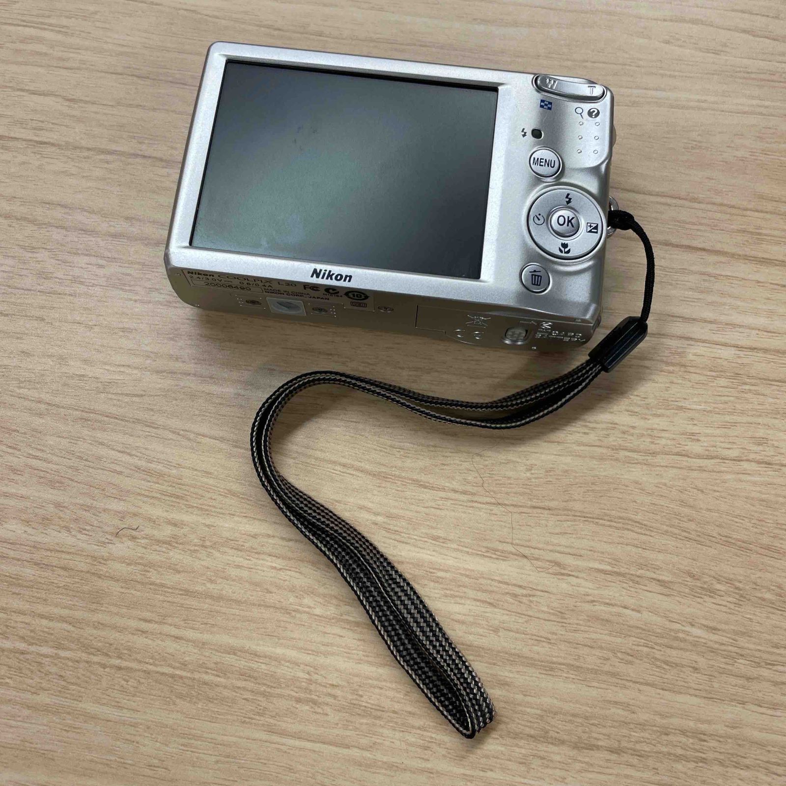 動作品】Nikon COOLPIX L20 シルバー 単3電池式 2GB SDカード付き