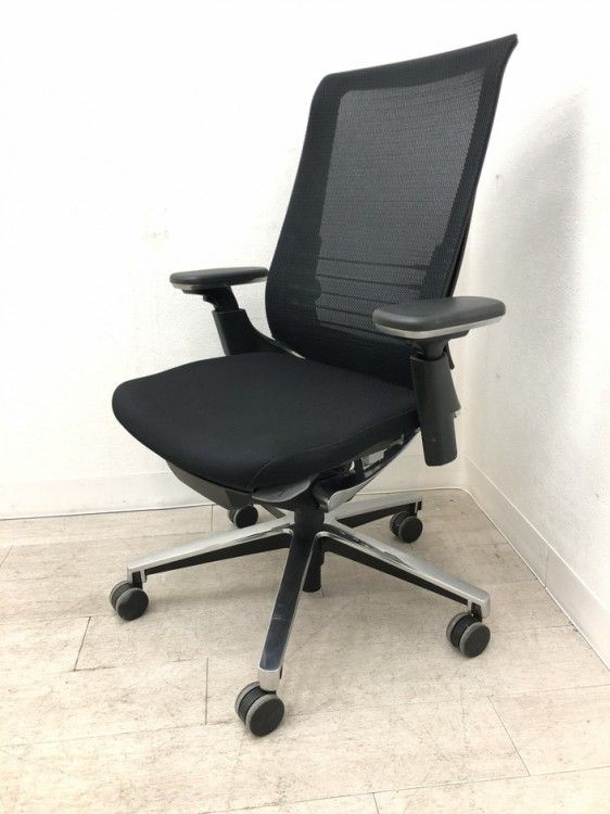 【中古品】コクヨ 可動肘付インスパインチェア CR-GA2513 ブラック