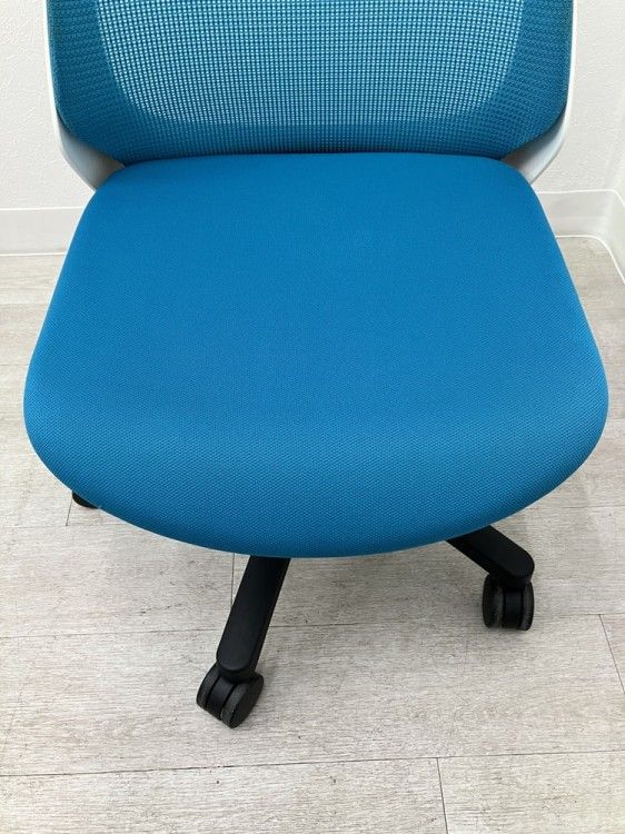 【中古品】イトーキ nona(ノナ)シリーズ ノナチェア KZ-330PVH1 W602xD634xH890mm 中古品 KZ-330PVH1 ブルー 【中古品】イトーキ nona(ノナ)シリーズ ノナチェア KZ-330PVH1 W602xD634xH890mm 中古品 KZ-330PVH1 ブルー