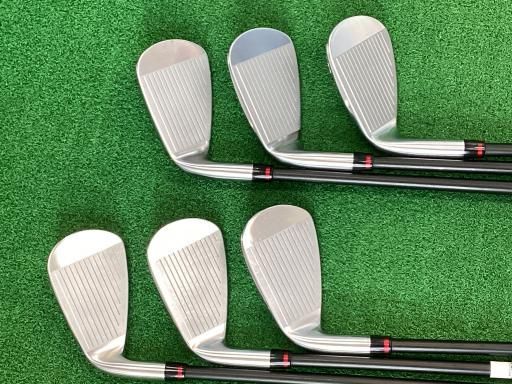 【中古】 ダイワ(グローブライド) ONOFF(2024) AKA 7S アイアンセット IR SMOOTH KICK MP-524I (フレックスR) メンズ 男性用 右利き 右用 Cランク ゴルフクラブ 48,913円