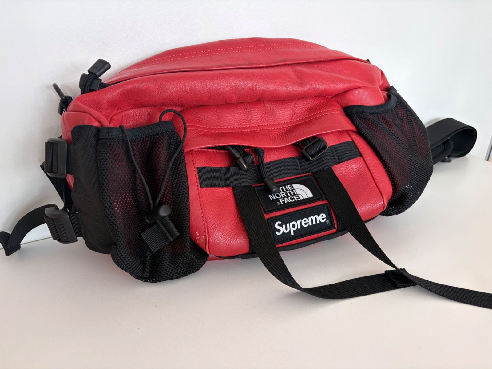 【希少】Supreme × THE NORTH FACE レザーウエストバッグ 赤