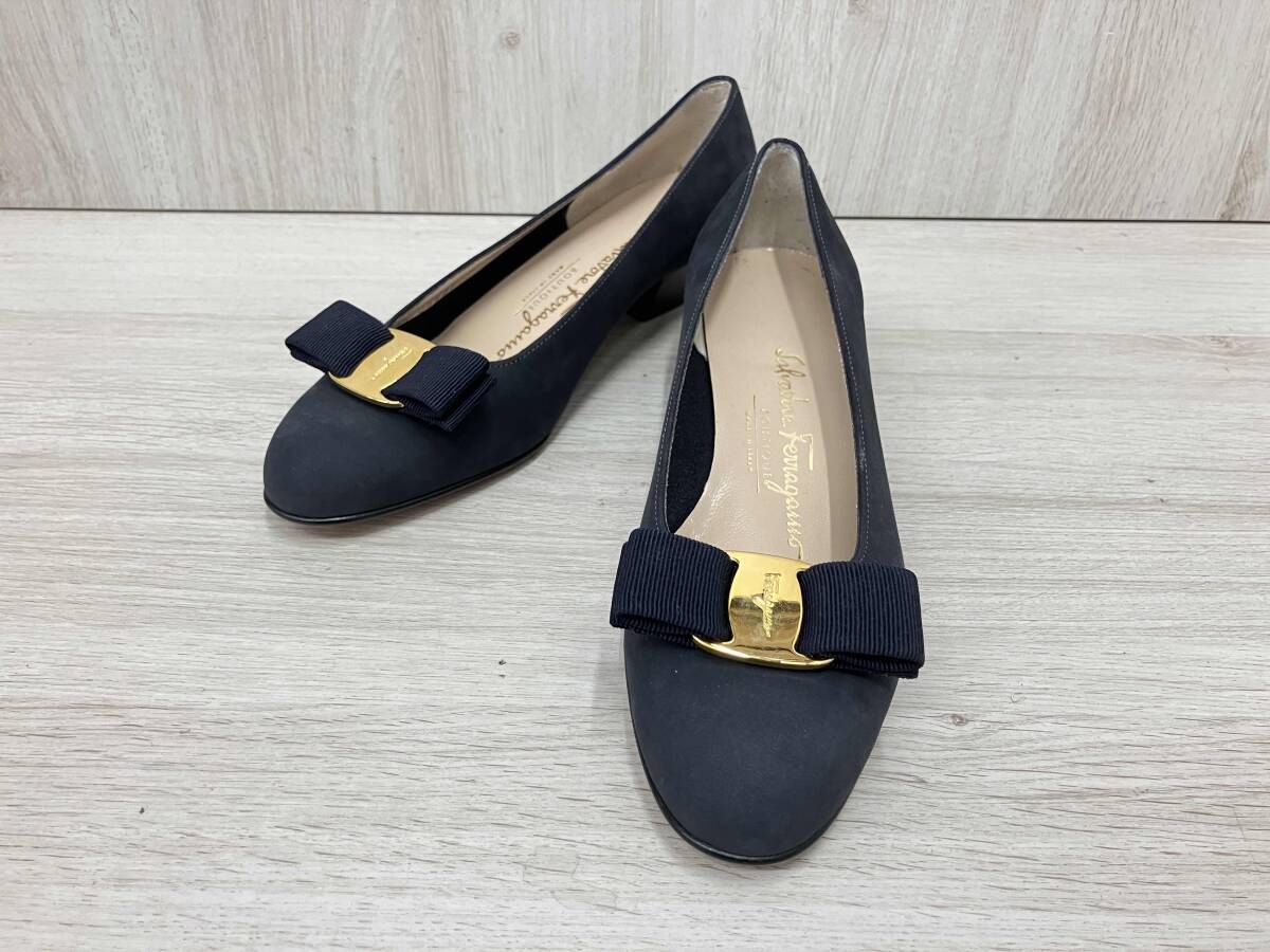 フェラガモ　Salvatore Ferragamo パンプス　ネイビー　DG04527 約23cm
