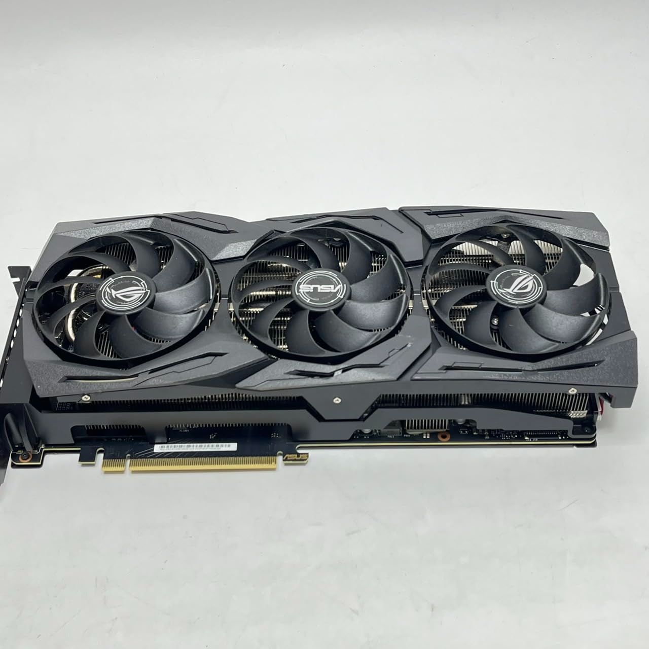 ASUS NVIDIA GeForce RTX 2080 搭載 トリプルファンモデル 8GB ROG-STRIX-RTX2080-O8G-GAMING　No3368