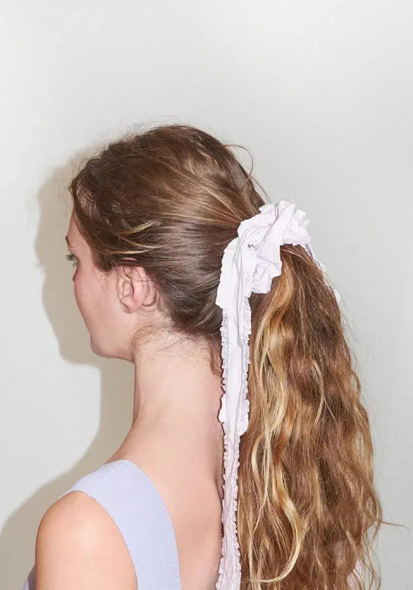 ガニー GANNI Poplin Frill Bow SCRUNCH