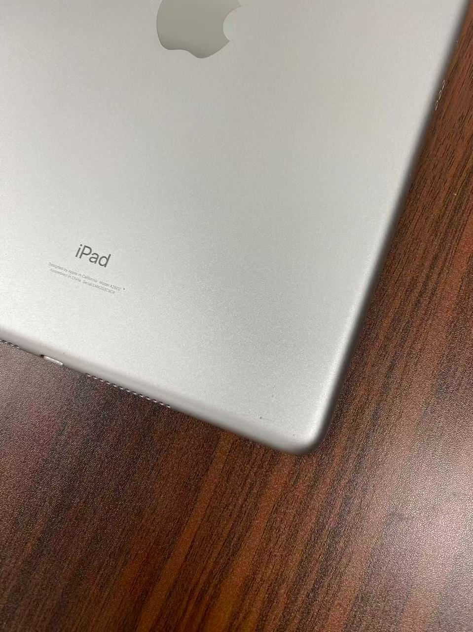 iPad 第9世代 64GB Wi-Fi 訳あり画面傷あり - メルカリ