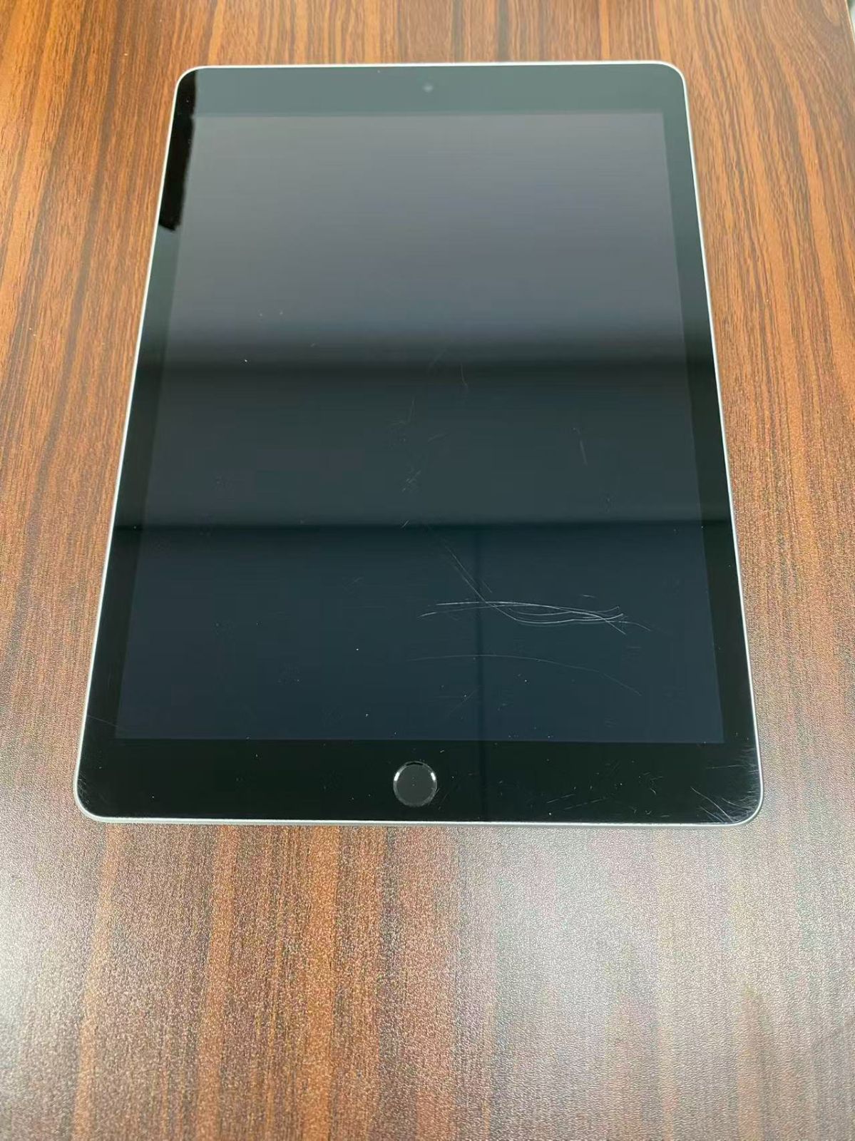 iPad 第9世代 64GB Wi-Fi 訳あり画面傷あり - メルカリ