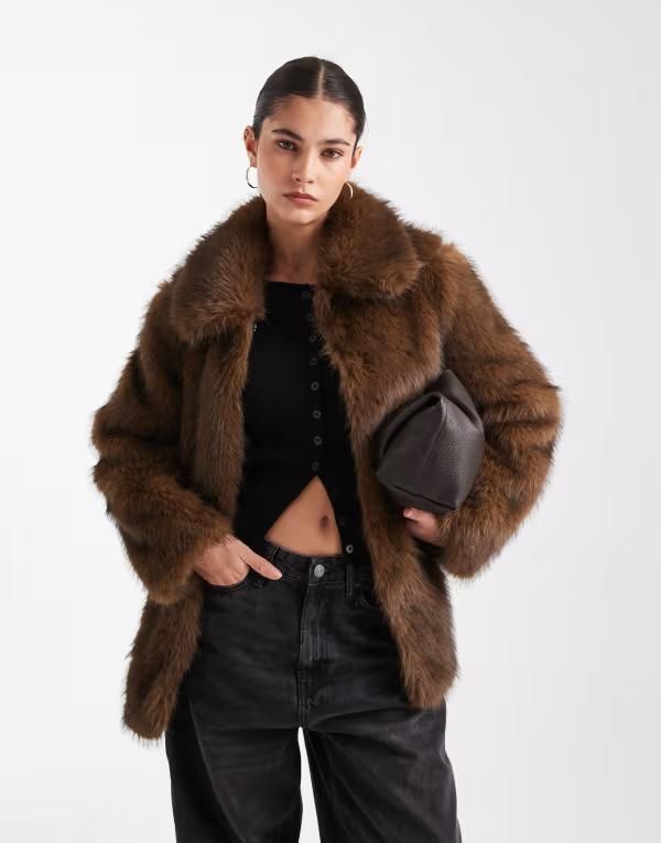 ヴェロモーダ レディース アウター ジャケット・ブルゾン Vero Moda super soft fluffy faux fur jacket Emperador ブラウン