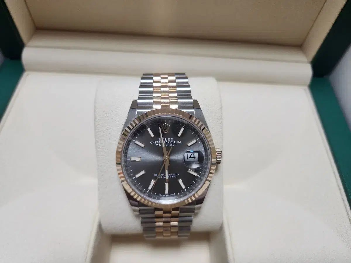 ROLEX デイジャスト 36 18k コンビ エバーロ즈 スレート 出品