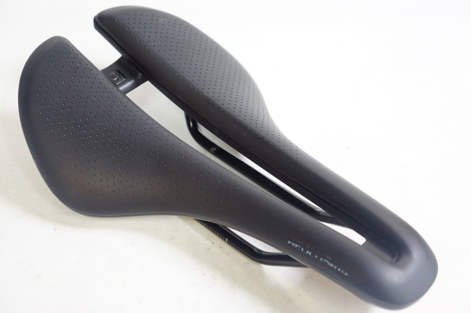 BONTRAGER 「ボントレガー」 AEOLUS ELITE サドル / バイチャリ熊谷店