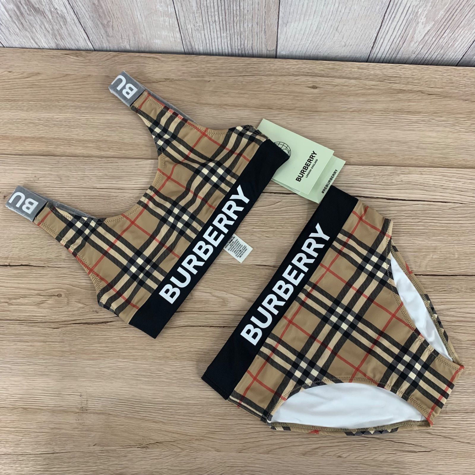 未使用品 BURBERRY バーバリー スイムウェア 水着 ビキニ ノバチェック ベージュ ロゴ 14Ｙ　　平塚店　衣料品　㉒