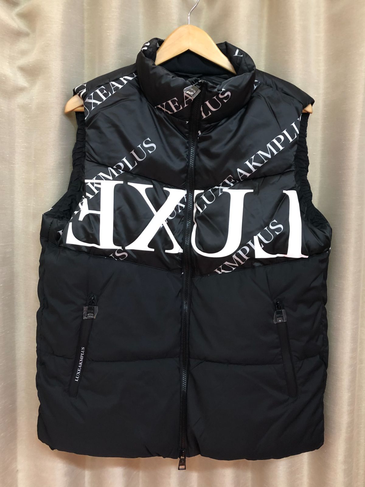 LUXEAKMPLUS　中綿ベスト　ダウン　ブラック