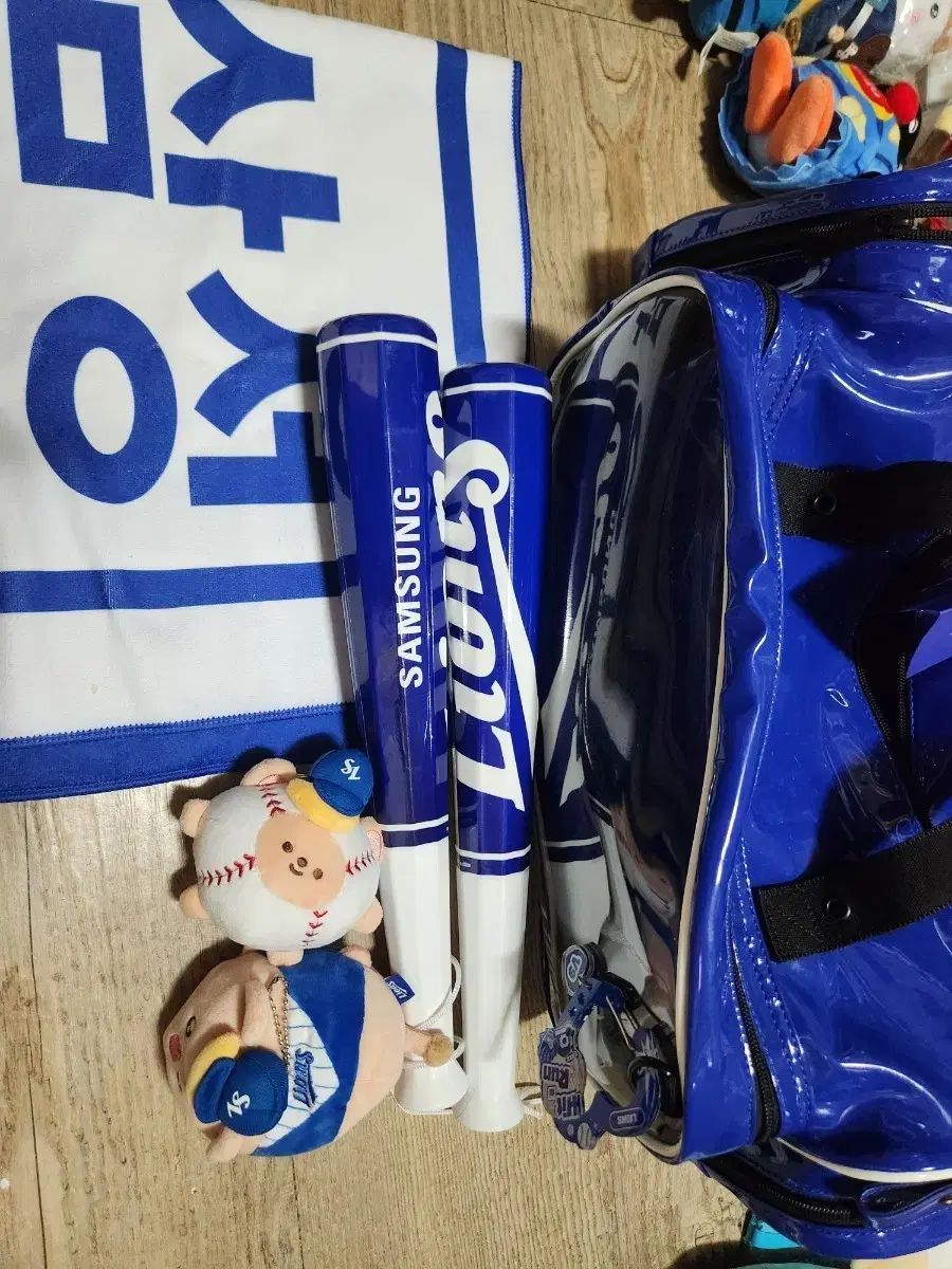 サムスン・ライオンズ 商品 出品