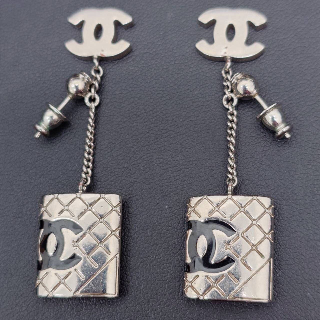 【長】CHANEL シャネル ココマーク カンボンライン メタルピアス 05C MADE IN ITALY シルバー×ブラック レディース 現状品【1810KM】H03