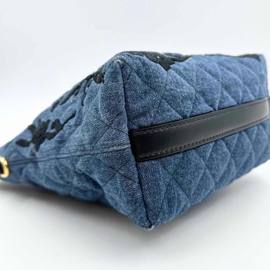 美品】Prada コルセール デニム 2WAY ハンドバッグ 刺繍 - メルカリ