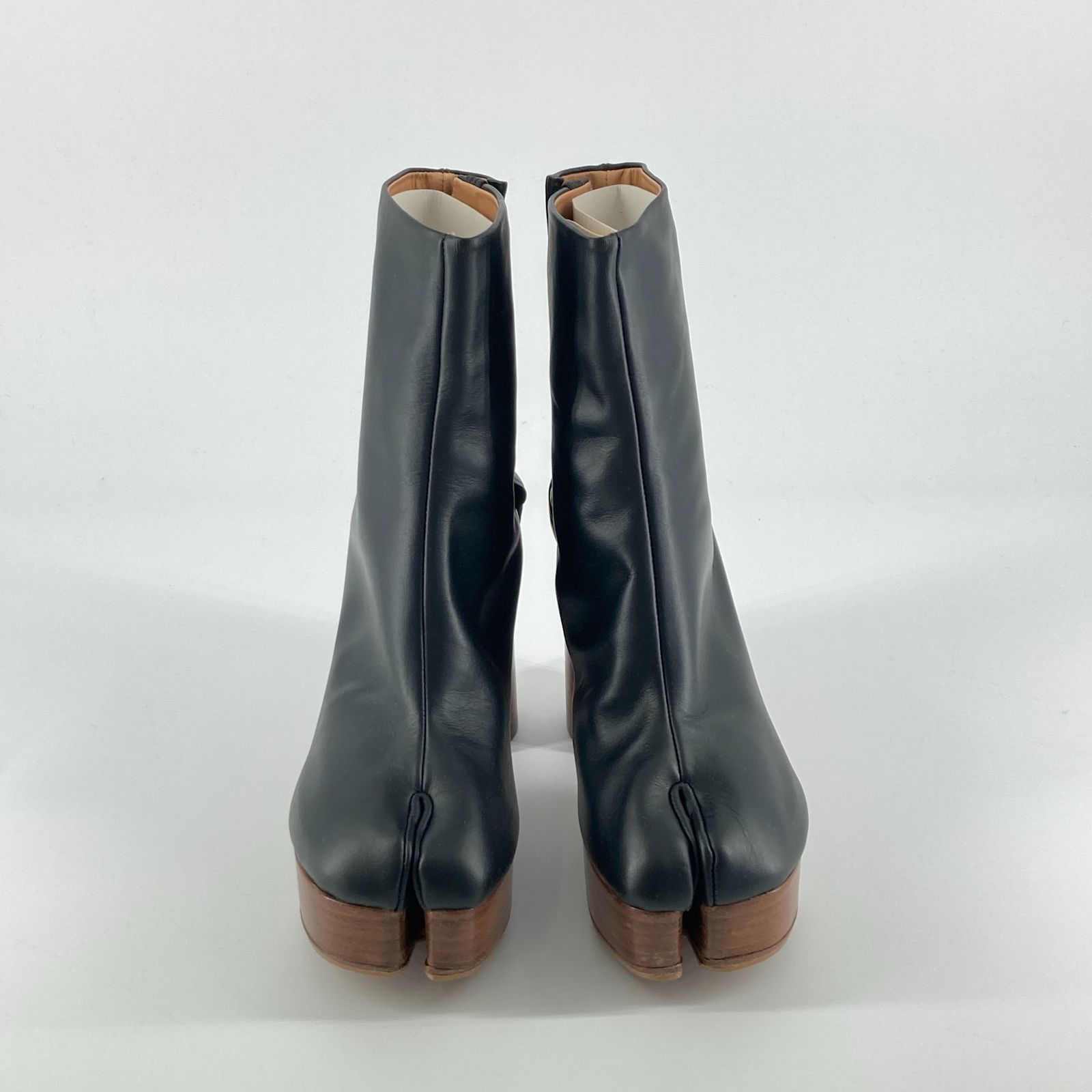 【5％OFFクーポン配布】Maison Margiela（メゾン マルジェラ）タビ　アンクルブーツ　ブーティ　#35.5　ブラック