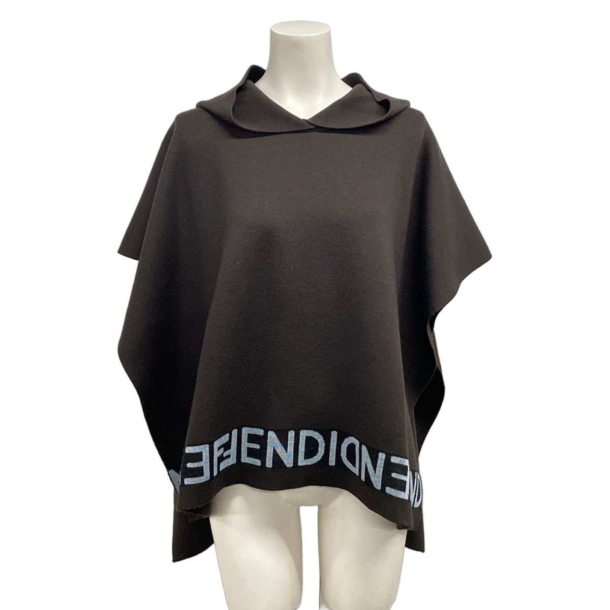 FENDI(フェンディ) ポンチョ サイズTU レディース美品 FXX781 ダークブラウン×ライトブルー×黒 ニット/フード付き/ロゴ ウール 59,895円