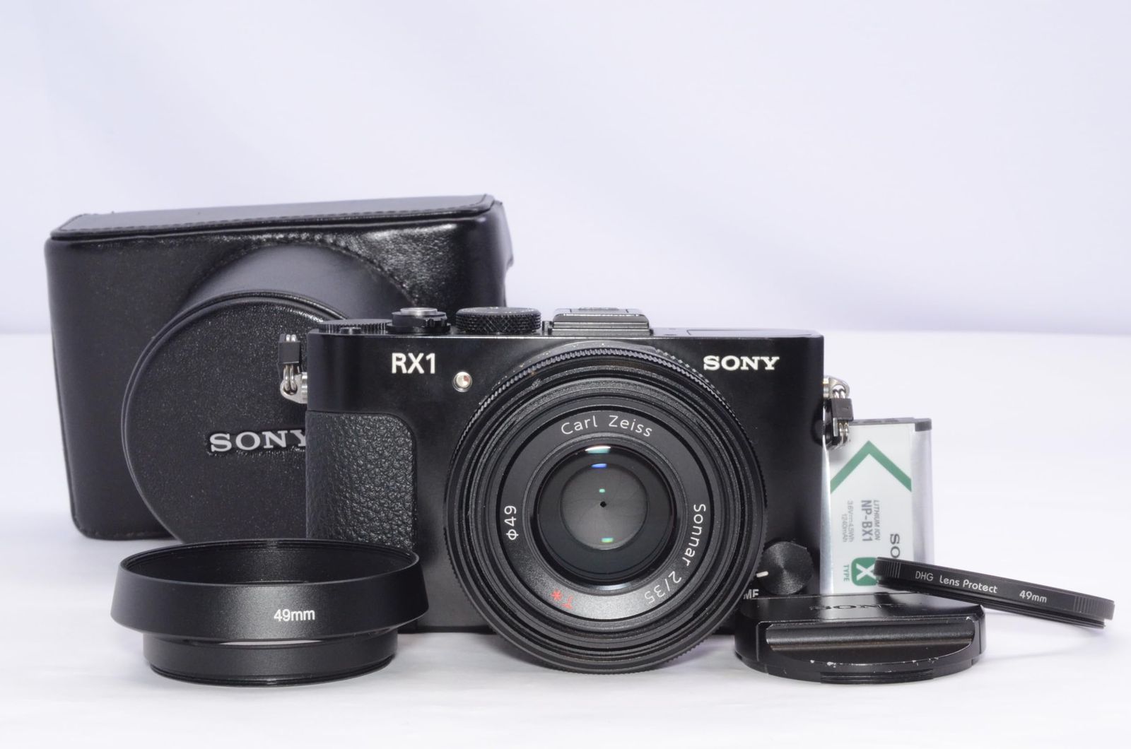 SONY Cyber-shot RX1 DSC-RX1 2430万画素 動作確認済み レザーケース・フィルター付