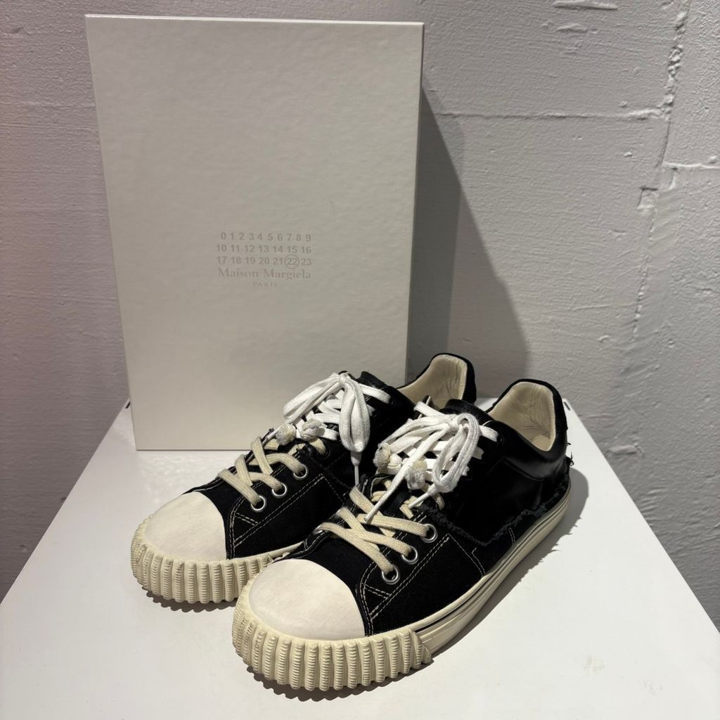 Maison Margiela メゾンマルジェラ NEW EVOLUTION LOW スニーカー S57WS0391 ブラック size:42 【表参道B08】