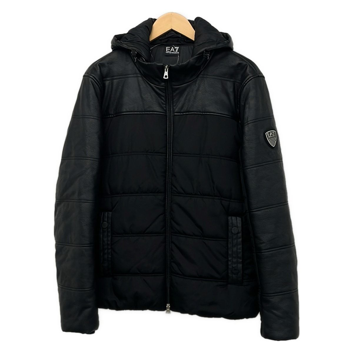 EMPORIOARMANI(エンポリオアルマーニ) ブルゾン サイズEU M メンズ - 黒 長袖/ジップアップ/フード着脱可/中綿/冬 11,552円