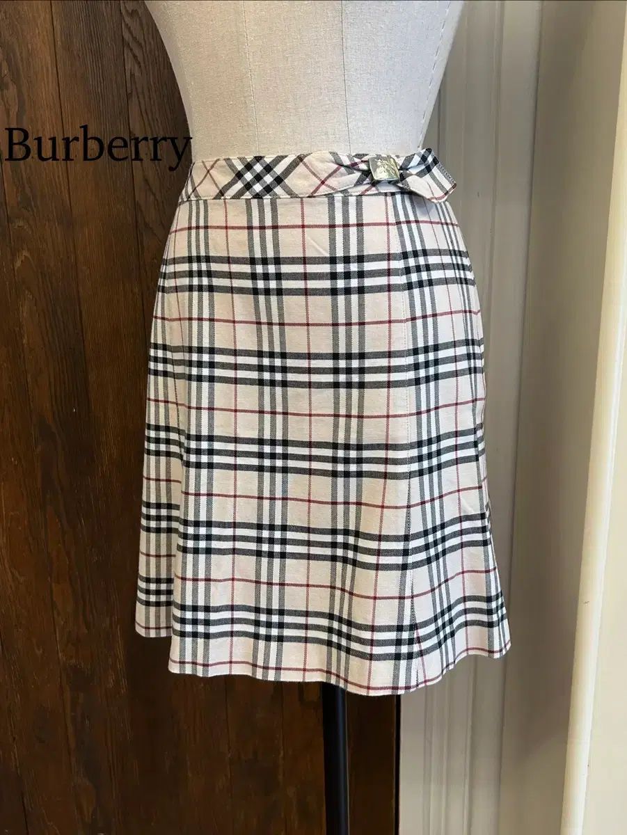 BURBERRY バーバリー 正規品 ノヴァチェック CHECK スカート
