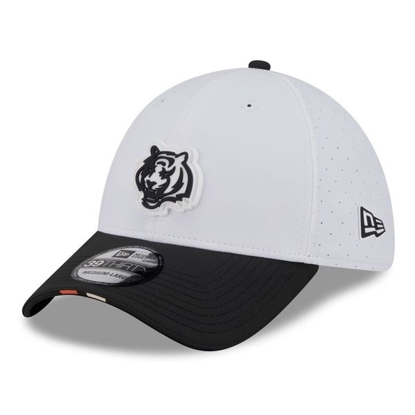 ニューエラ メンズ アクセサリー 帽子 Mens New Era WhiteBlack Cincinnati Bengals 2025 NFL Training Camp 39THIRTY Flex