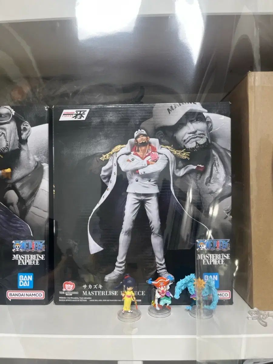 ONE PIECE 一番くじ 絶対的正義 赤井ヌ