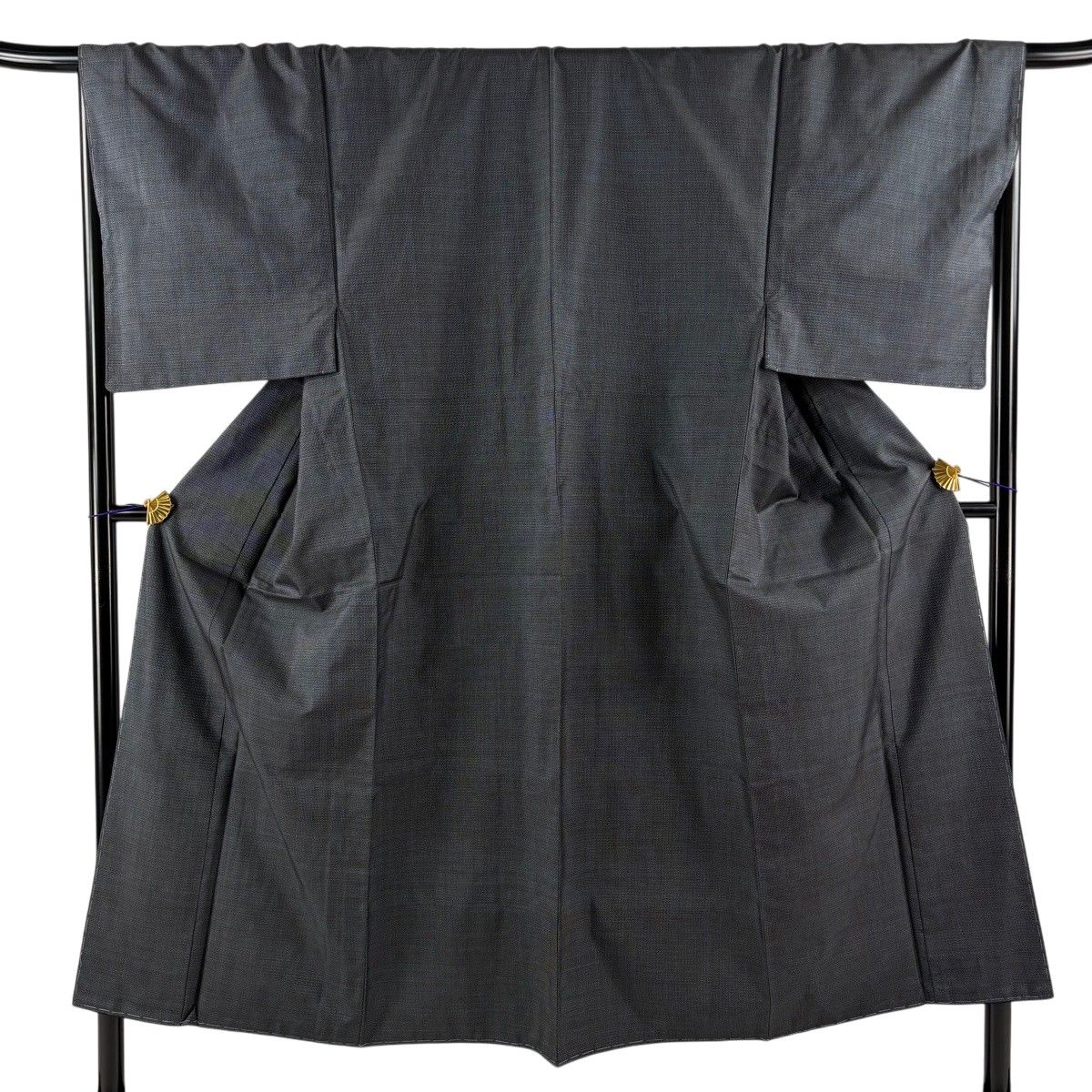 【美品】 男着物 身丈150cm 裄丈67.5cm L 袷 アンサンブル 大島紬地 証紙 亀甲絣 紺色 正絹 秀品 【中古】