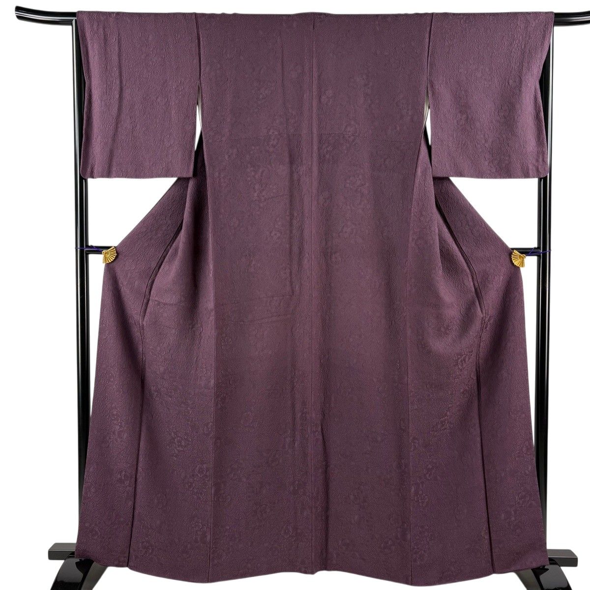 【美品】 色無地 身丈162.5cm 裄丈66cm M 袷 地紋 紫 正絹 秀品 【中古】 6,776円