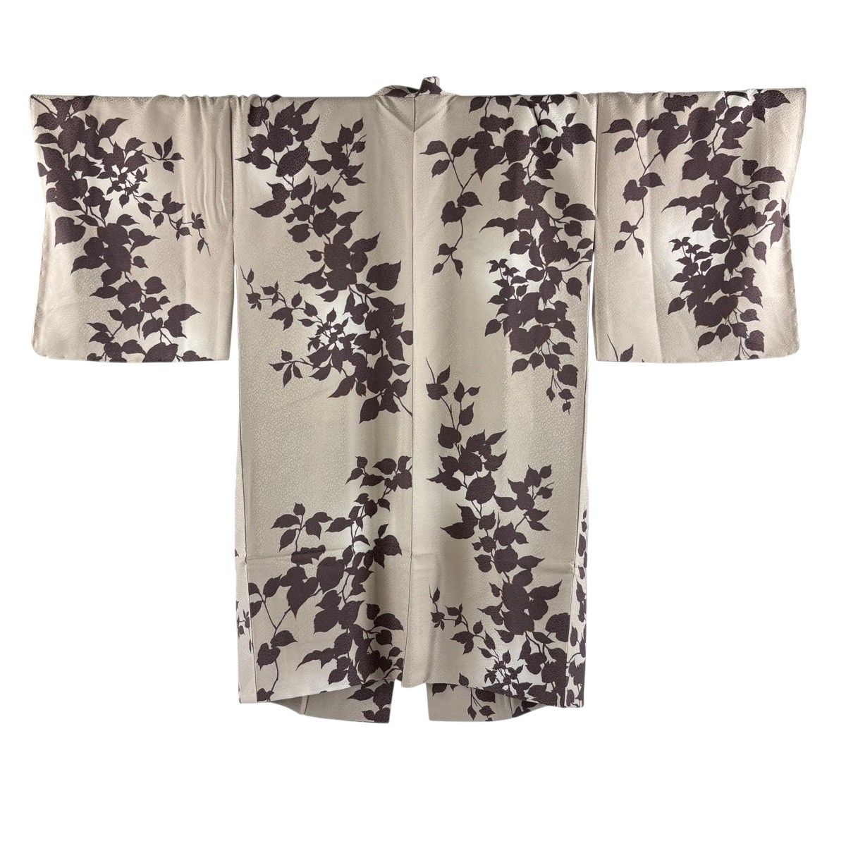 【美品】 道中着 身丈104cm 裄丈69cm L 和装コート 葉柄 地紋 金彩 ぼかし 灰茶 正絹 逸品 【中古】