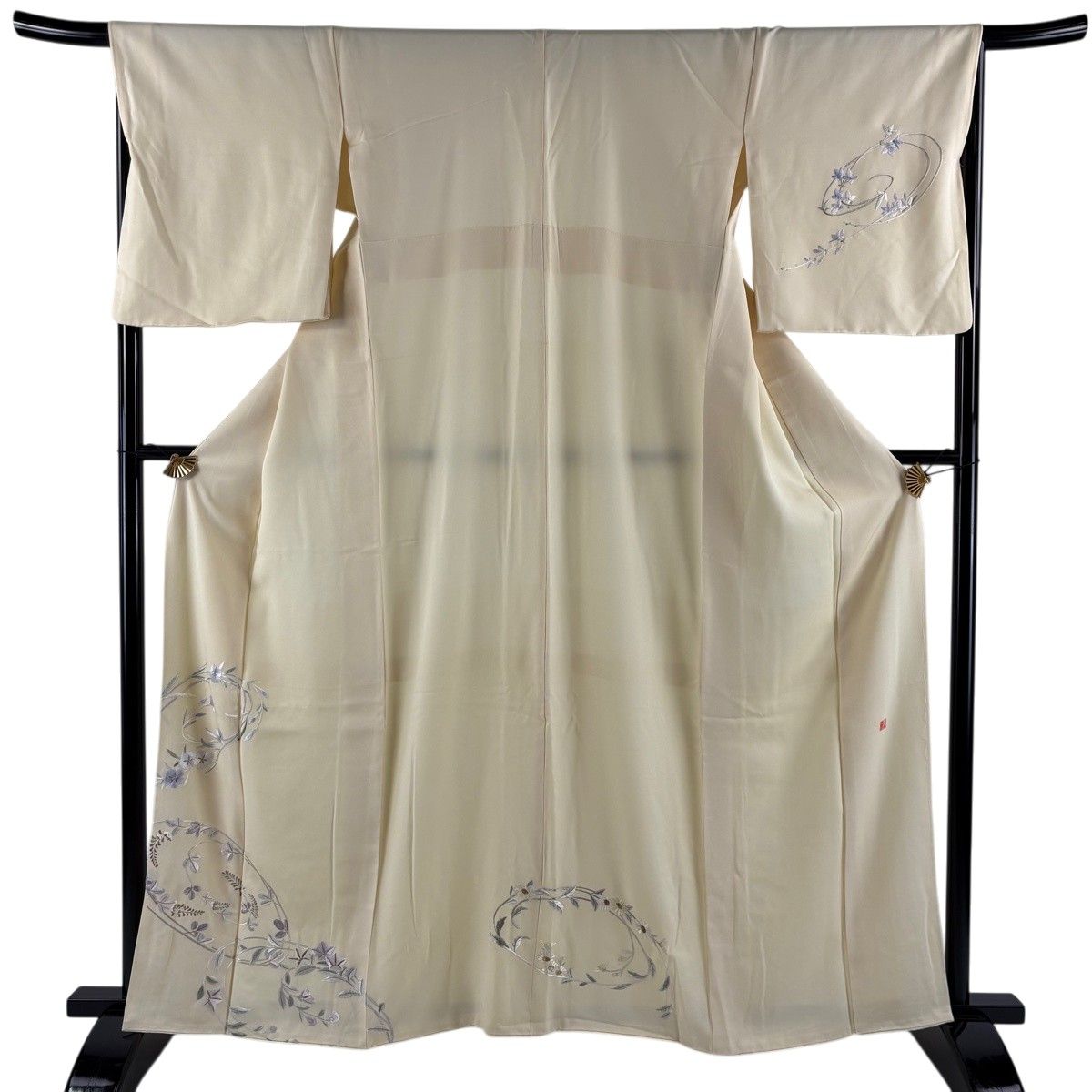 付下げ 身丈163cm 裄丈66.5cm M 袷 山口美術織物 落款 秋草 萩 刺繍 金糸 薄黄 正絹 逸品 【中古】