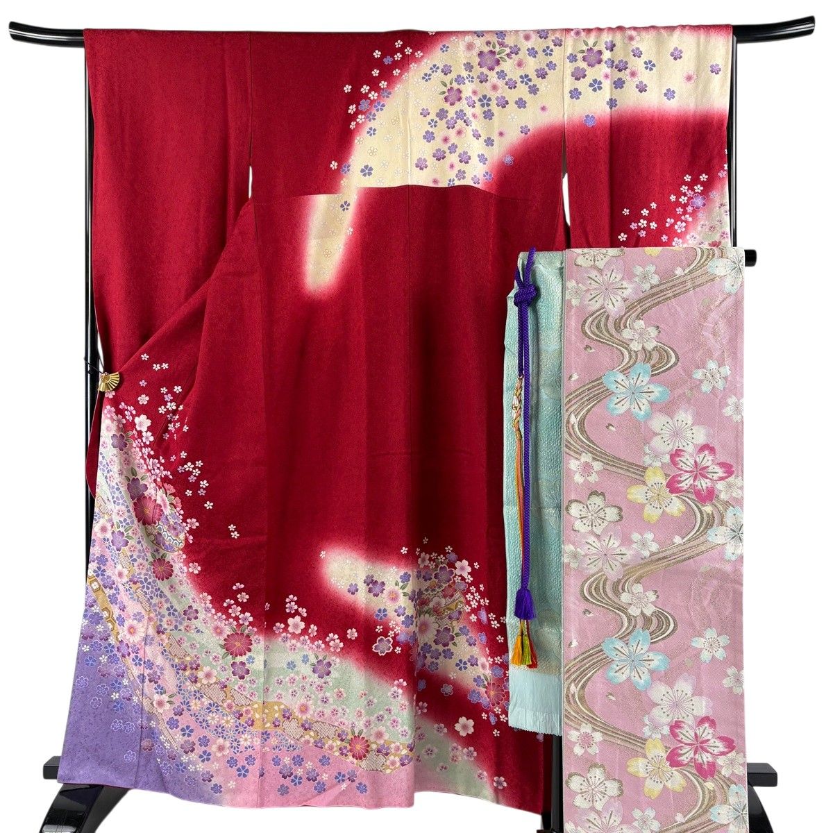 振袖 身丈163.5cm 裄丈66cm M 袷 袋帯フルセット 鈴 草花 金彩 ぼかし 赤 正絹 秀品 【中古】