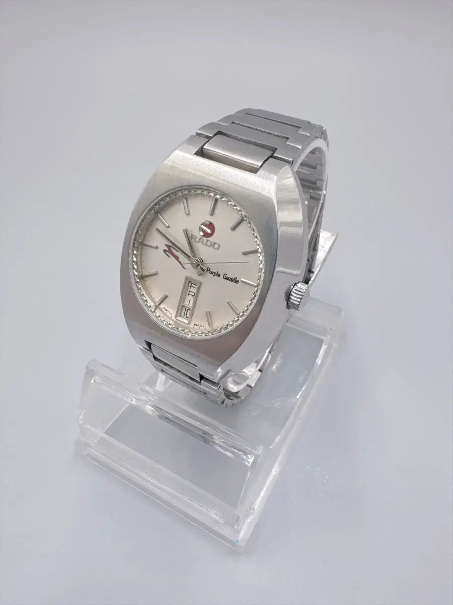 1970年代 ヴィンテージ RADO ラド ― PURPLE パープル ガゼル デイデイト オートメティック 時計