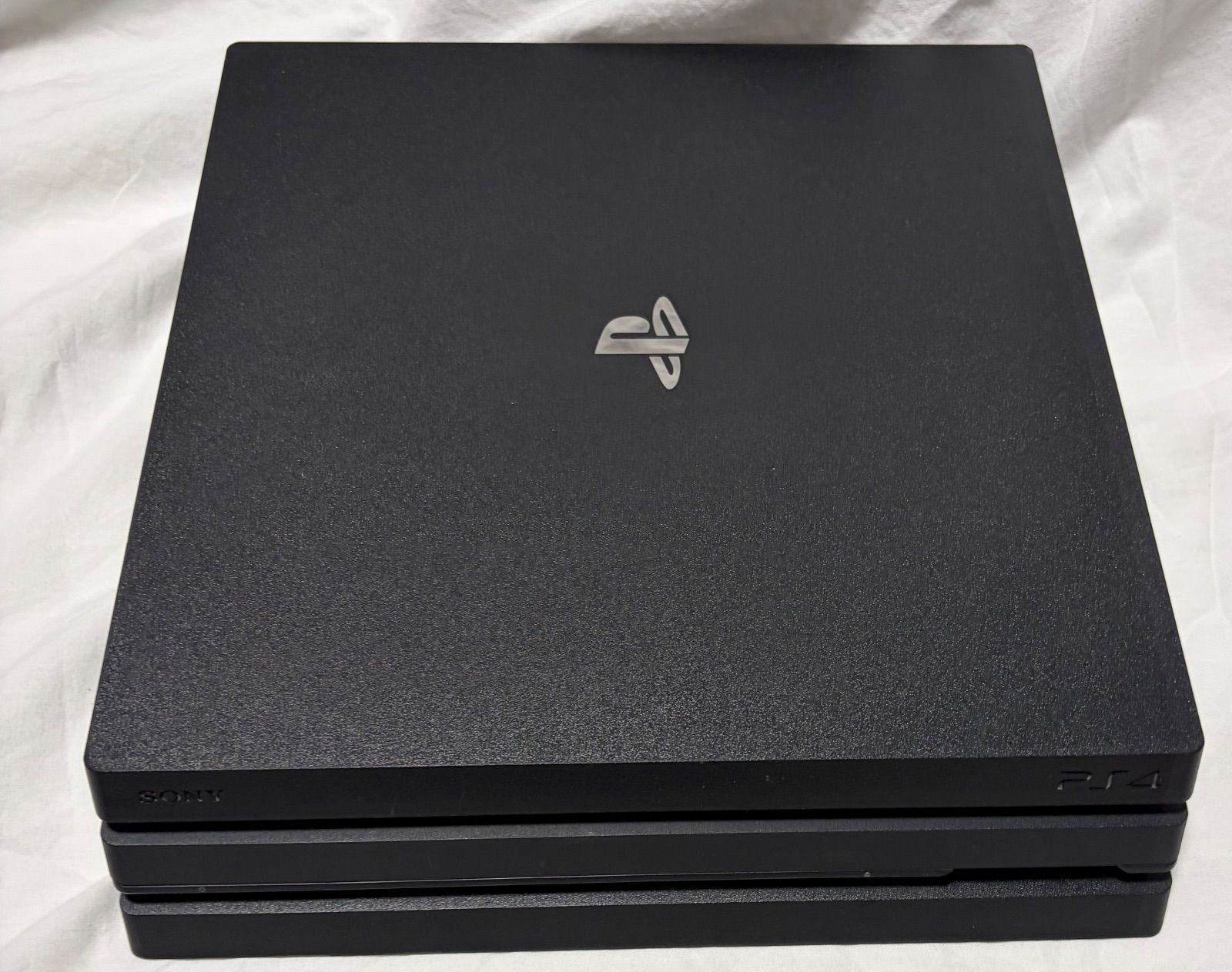 ジャンク　SONY プレイステーション4 PlayStation pro cuh-7200B 本体 15,000円
