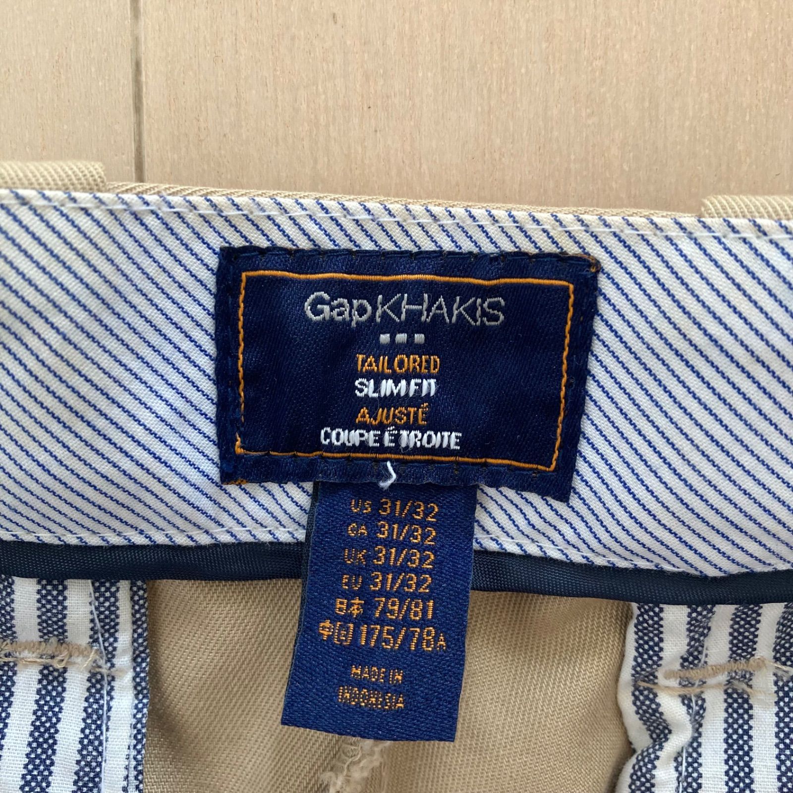 https://assets.mercari-shops-static.com/-/large/plain/2JUsDcosJF9ncQcEuJmjW2.jpg@jpg