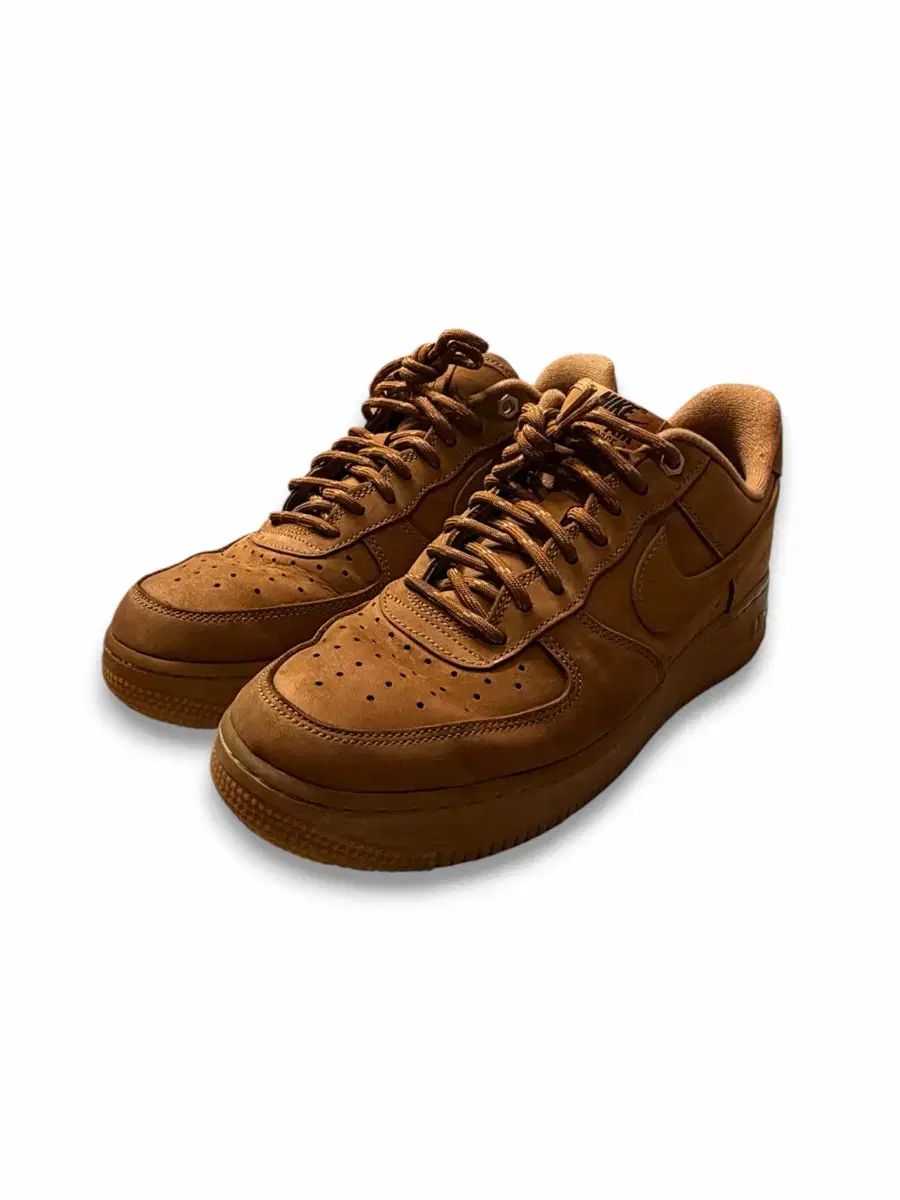 NIKE エア フォース 1 07 フレックス (エア フォース 1 ブラウン) 9,193円
