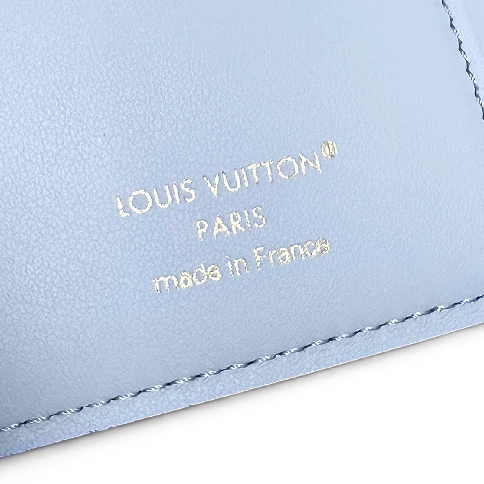 【新品・未使用品】ルイ ヴィトン LOUIS VUITTON カプシーヌ コンパクト 三つ折り 財布 コイン カード ケース クロコダイル レザー ガレ ベージュ ミントブルー N89956 箱付 【新品・未使用品】ルイ ヴィトン LOUIS VUITTON カプシーヌ コンパクト 三つ折り 財布 コイン カード ケース クロコダイル レザー ガレ ベージュ ミントブルー N89956 箱付