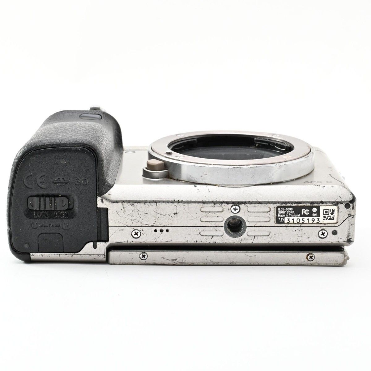 1501＜難あり・ジャンク品＞ソニー SONY α6000 ボディ ILCE-6000 S