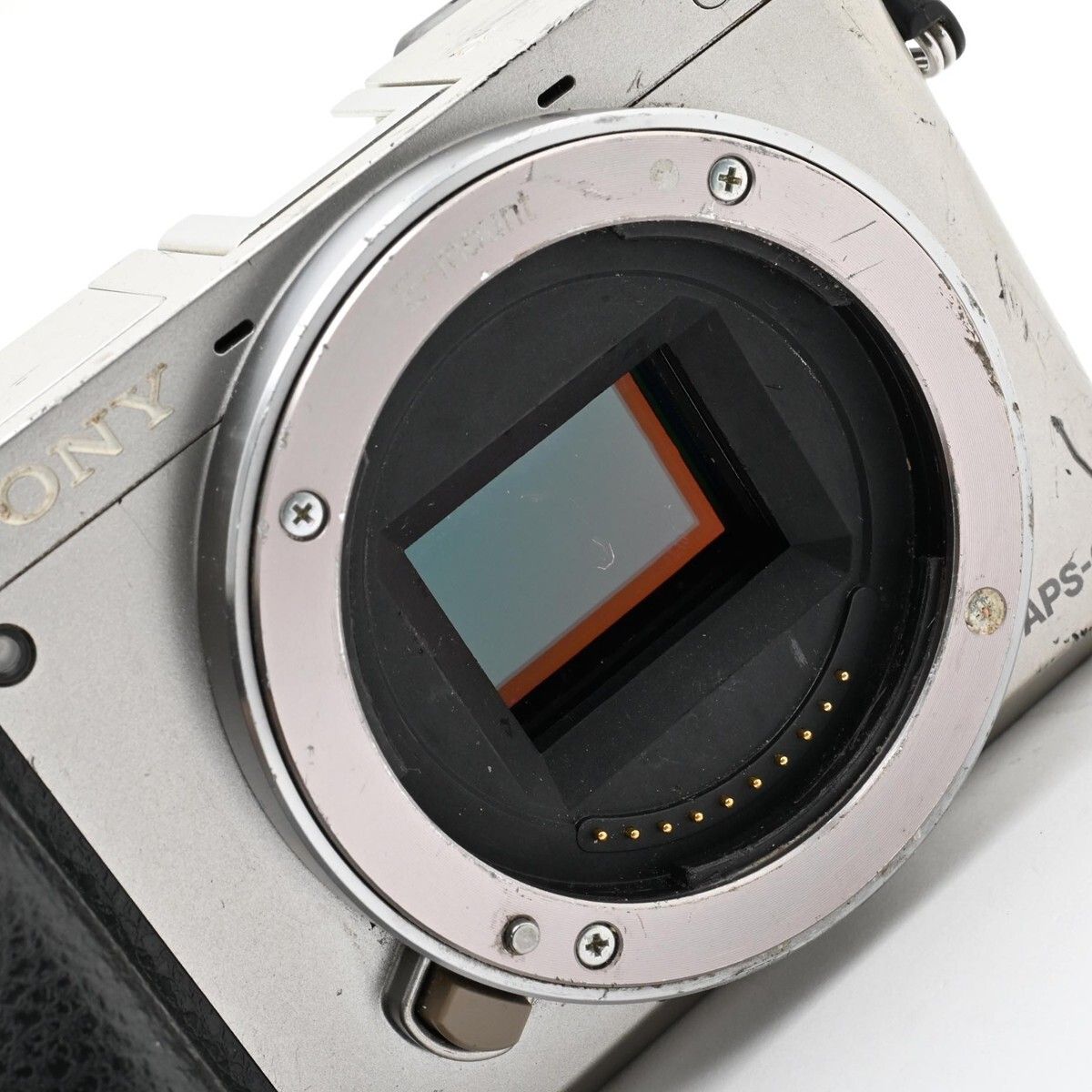 1501＜難あり・ジャンク品＞ソニー SONY α6000 ボディ ILCE-6000 S