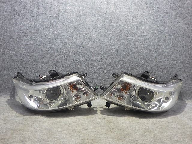 ワゴンR スティングレー ヘッドライト左右 HID MH23S 100-59191 ハ MJ23S メッキ 260717240