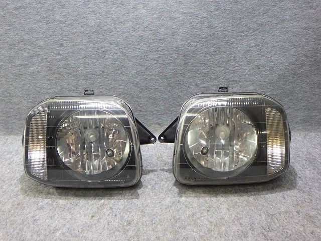 ジムニー　ヘッドライト　左右　ハロゲン　JB23W　レべ無し　100-32647　N　260729019